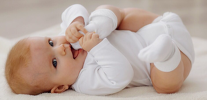 NOVINKA Minikurz Babyjógy a Babymasáží s Anetou (děti od cca 6 týdnů do doby, než se začnou přetáčet)